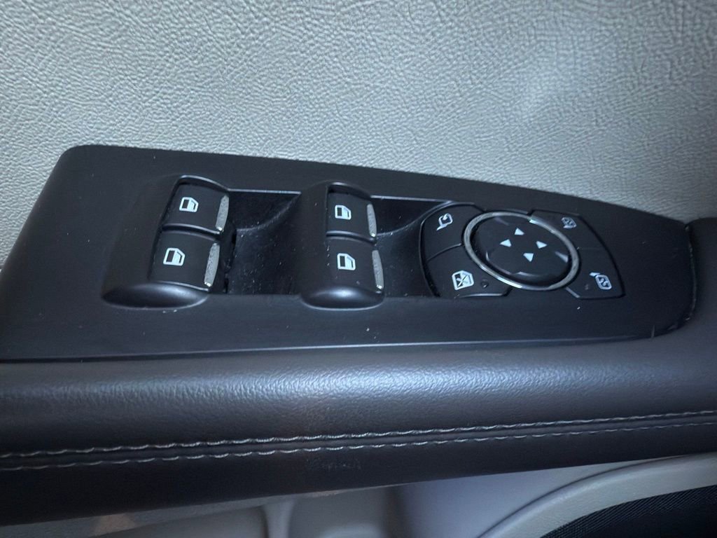 Used 2020 Lincoln Nautilus Reserve image 24