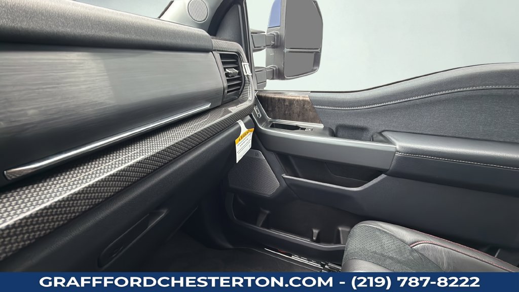 New 2026 Ford F250 Lariat w/ Black Appearance Package AWD/4WD image 13