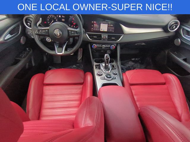 Used 2024 Alfa Romeo Giulia Veloce RWD image 33