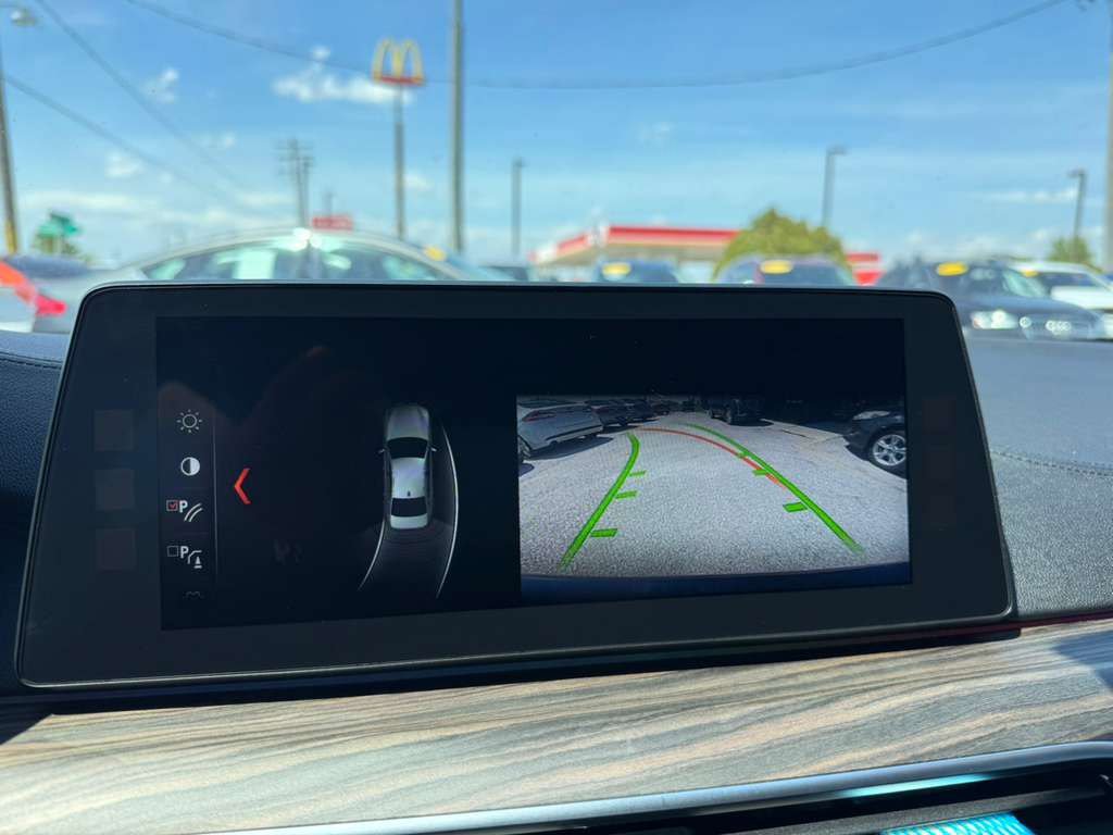 Used 2018 BMW 540i xDrive AWD/4WD image 31