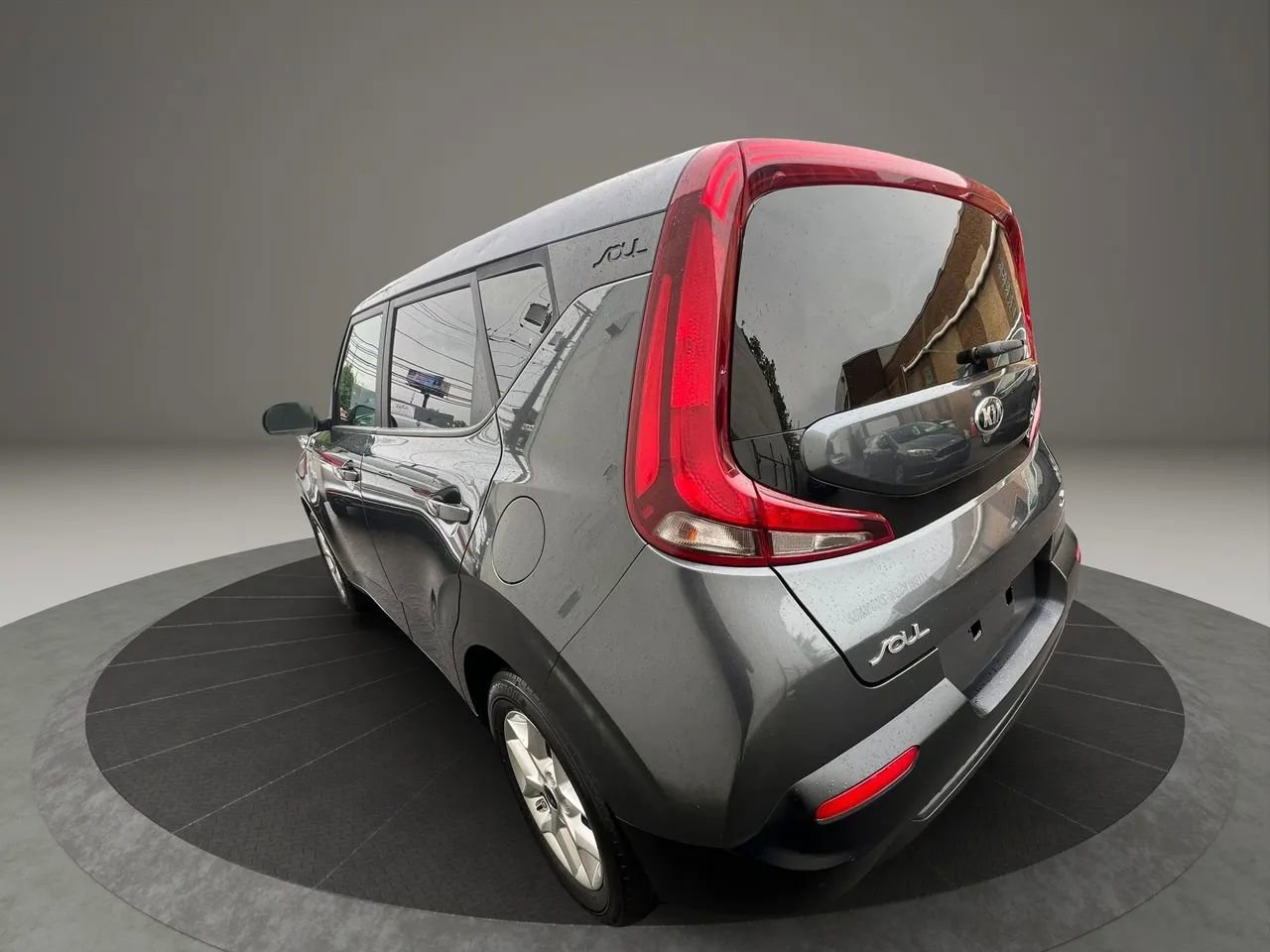 Used 2021 Kia Soul S FWD image 7