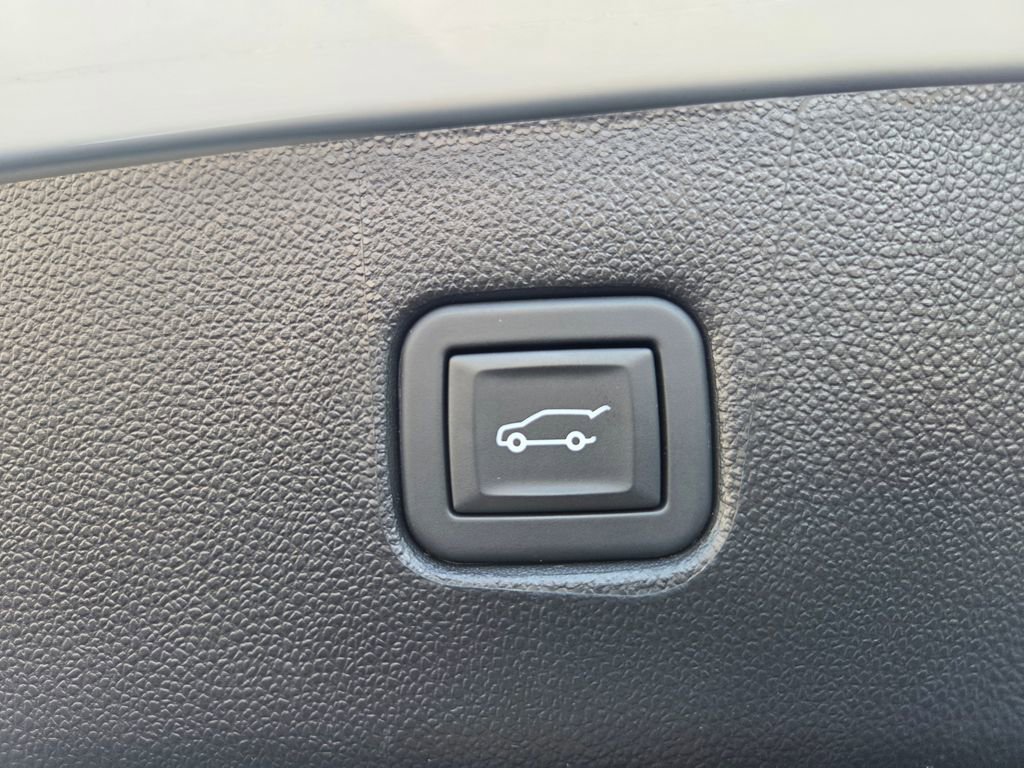 Used 2023 Chevrolet Blazer LT w/ Convenience Package image 28