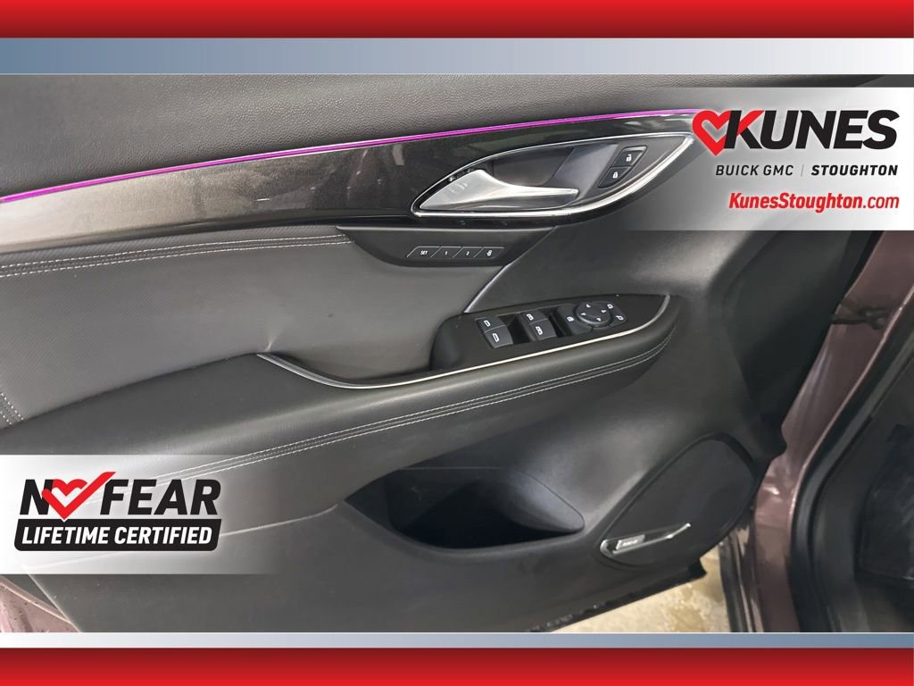 Used 2024 Buick Envision Preferred image 19