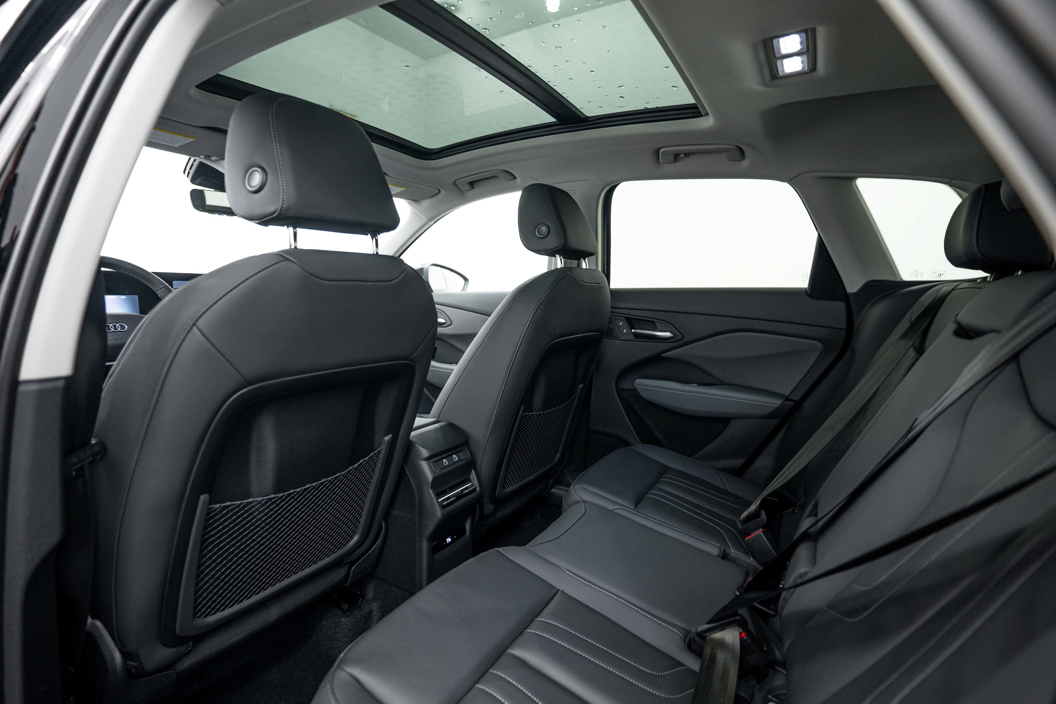 New 2026 Audi Q3 quattro 2.0T AWD/4WD image 15