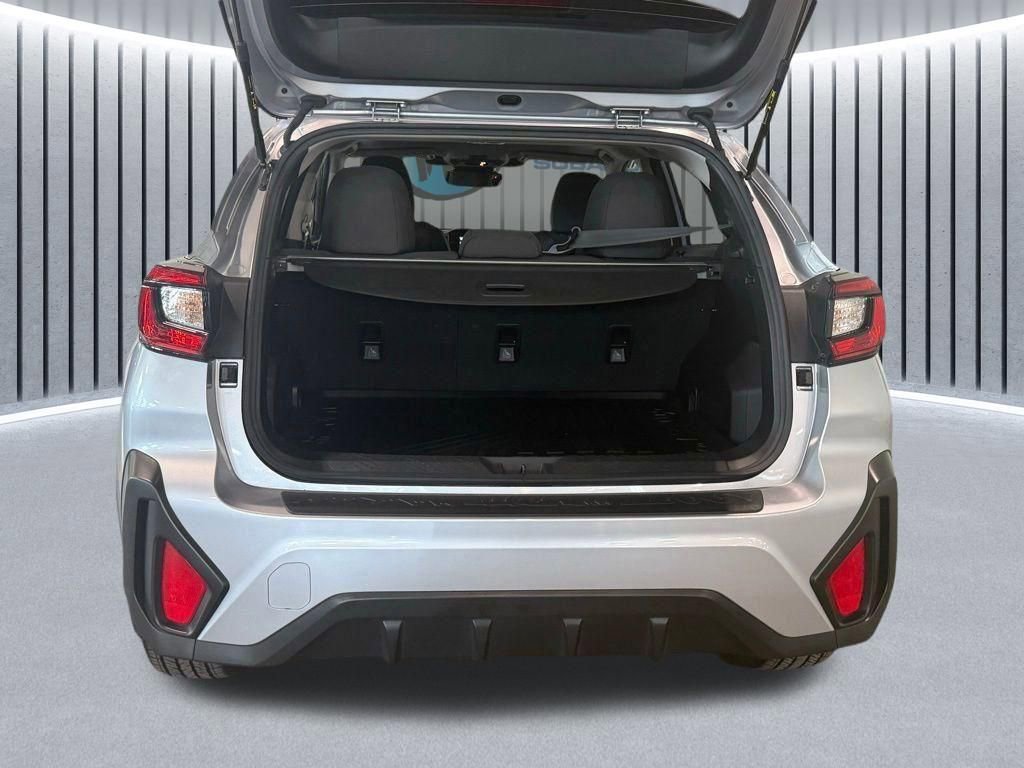 Used 2024 Subaru Crosstrek 2.0i Premium image 9