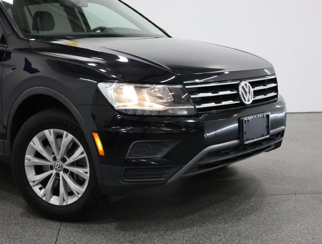 Used 2020 Volkswagen Tiguan S FWD image 3