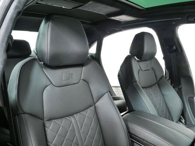 New 2026 Audi S8 AWD/4WD image 30