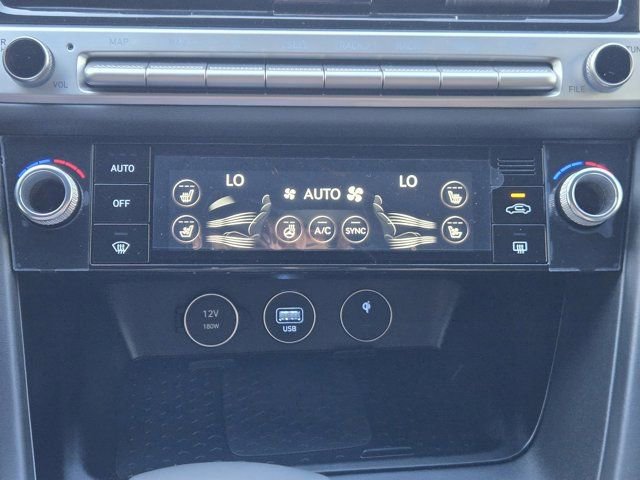 Used 2025 Genesis G70 3.3T Advanced w/ Sport Prestige Package image 18