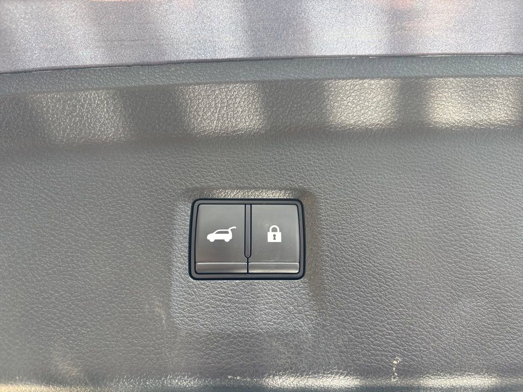 Used 2023 INFINITI QX60 Sensory w/ Cargo Package image 79