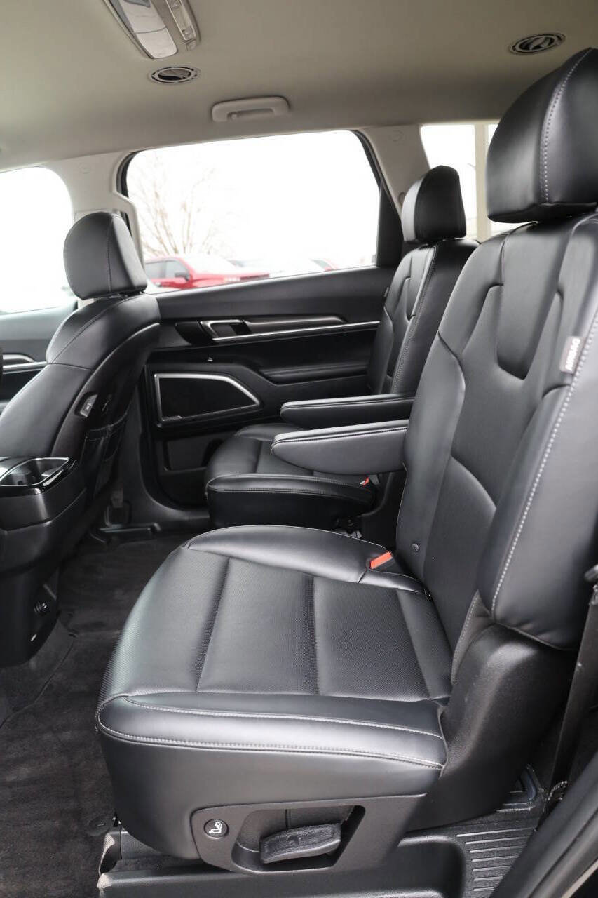 Used 2024 Kia Telluride S AWD/4WD image 18
