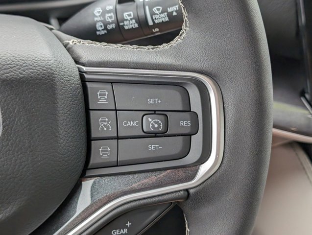 New 2024 Jeep Wagoneer 4WD w/ Convenience Group I image 20