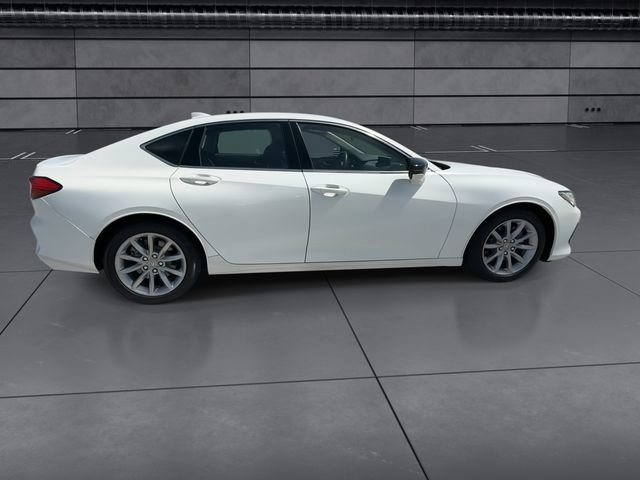 Used 2023 Acura TLX FWD image 9