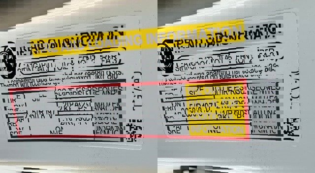 Used 2023 Acura TLX image 32