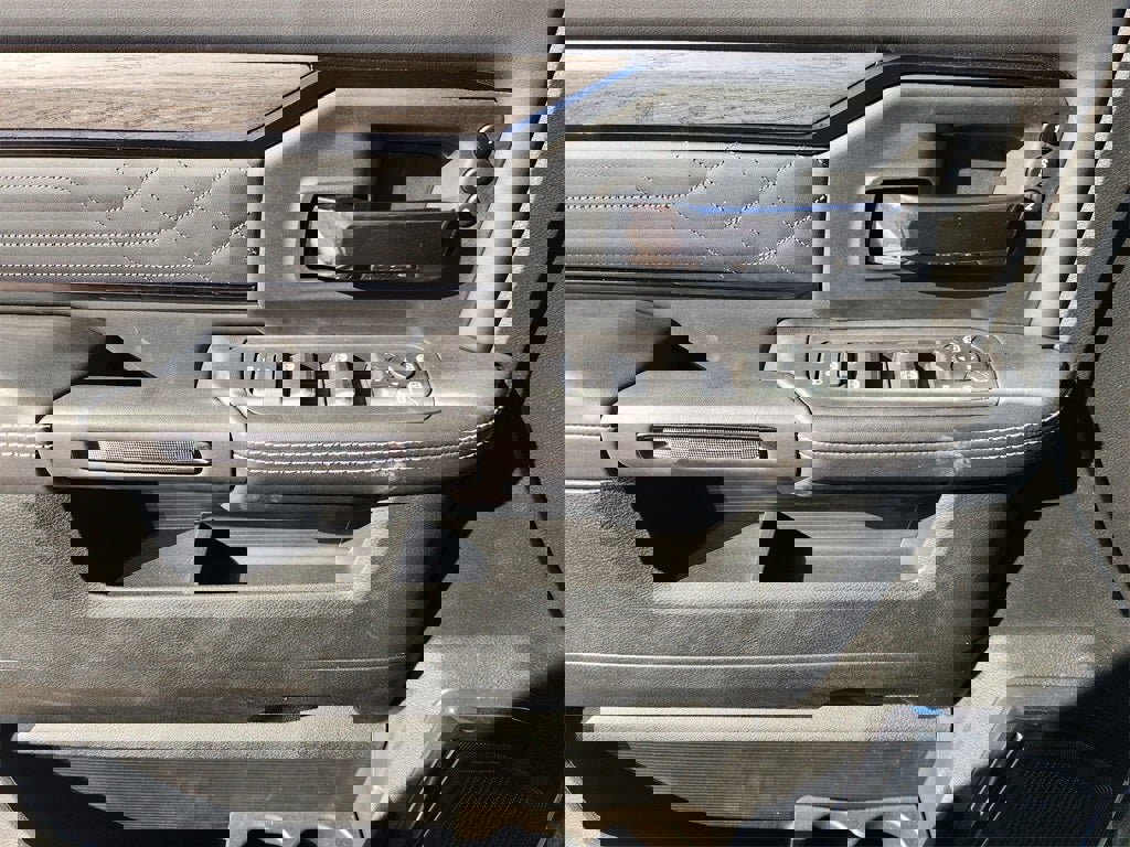 New 2026 RAM 2500 Limited image 16