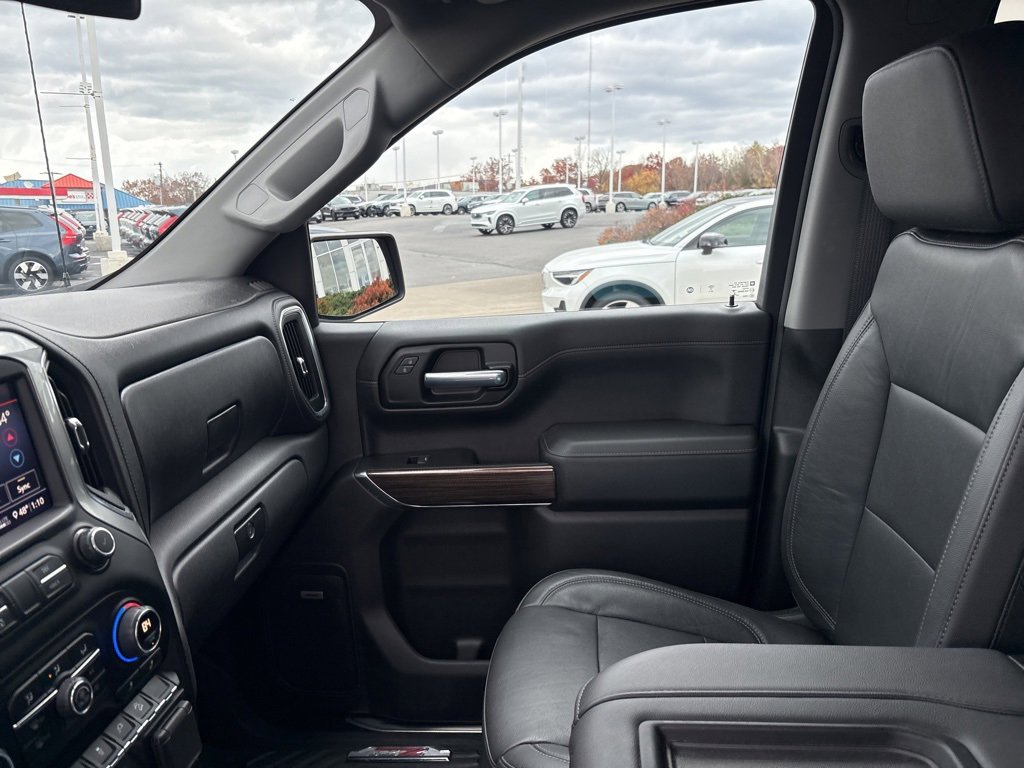 Used 2020 Chevrolet Silverado 1500 LT Trail Boss image 31