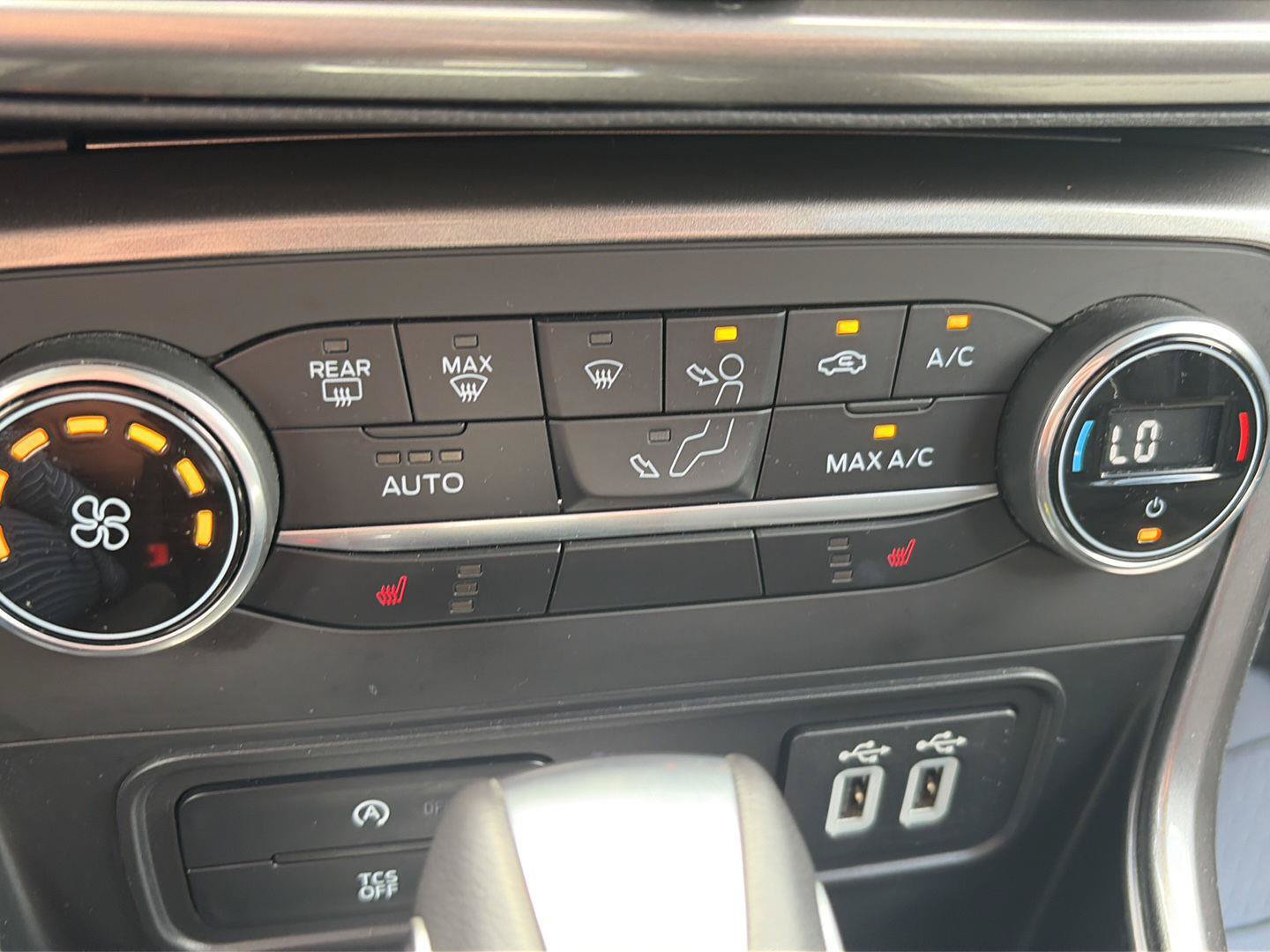 Used 2022 Ford EcoSport SE AWD/4WD image 23