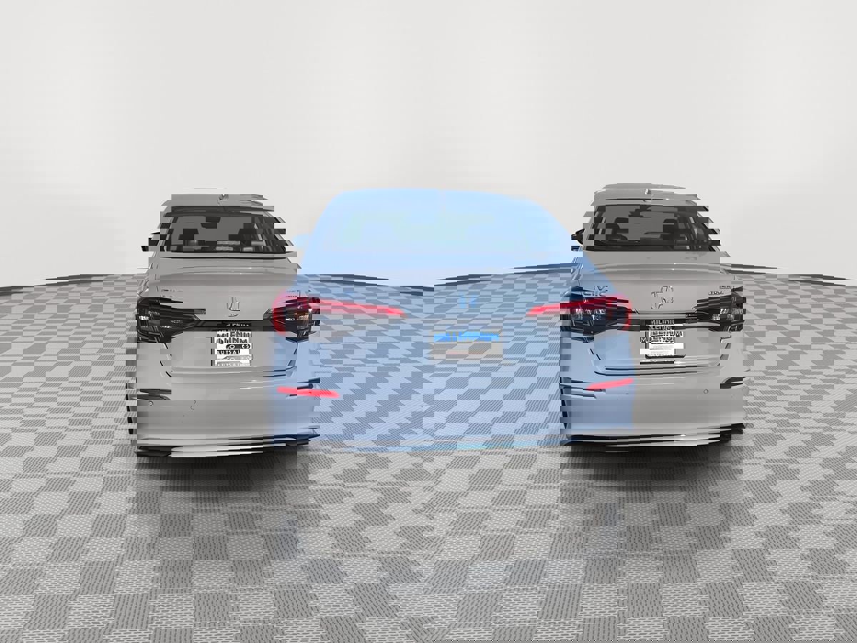 Used 2024 Honda Civic Touring image 5