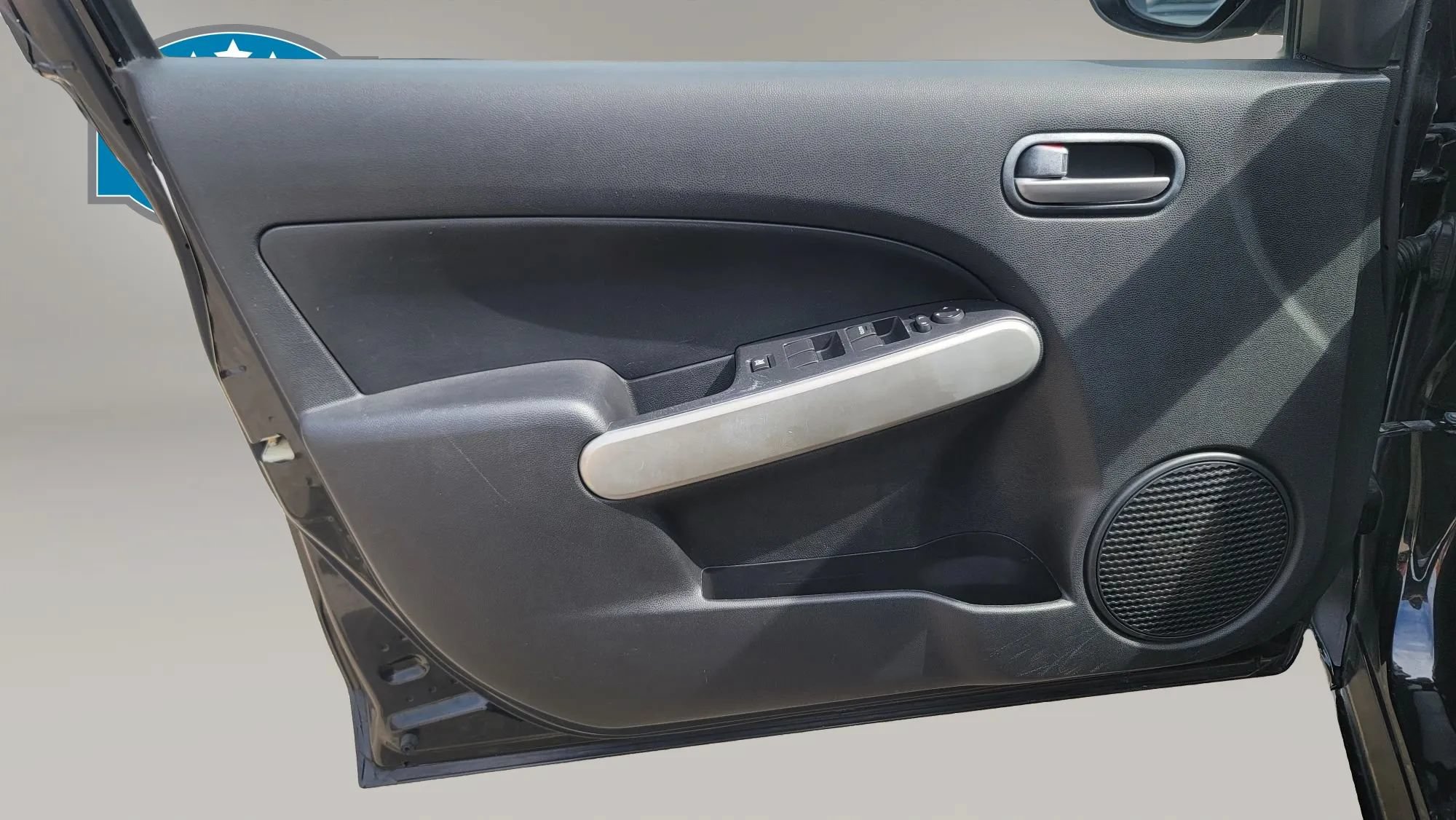 Used 2014 MAZDA MAZDA2 Sport FWD image 11