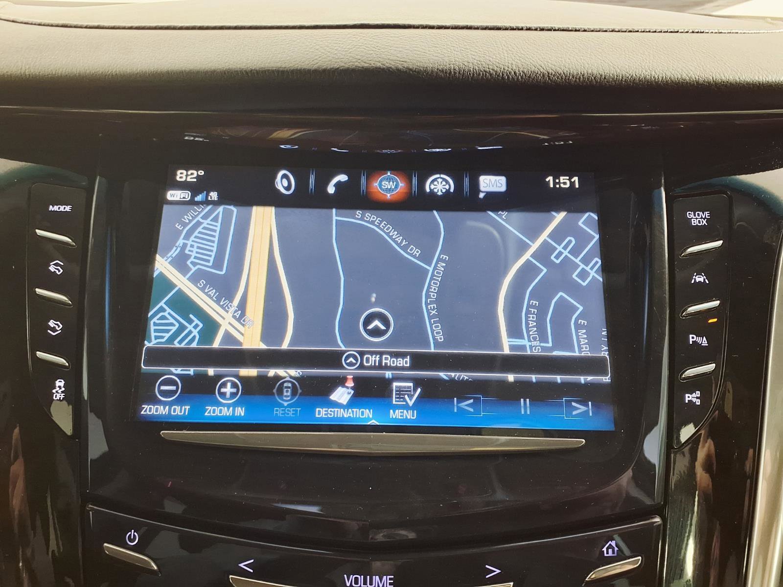 Used 2019 Cadillac Escalade Premium Luxury AWD/4WD image 18
