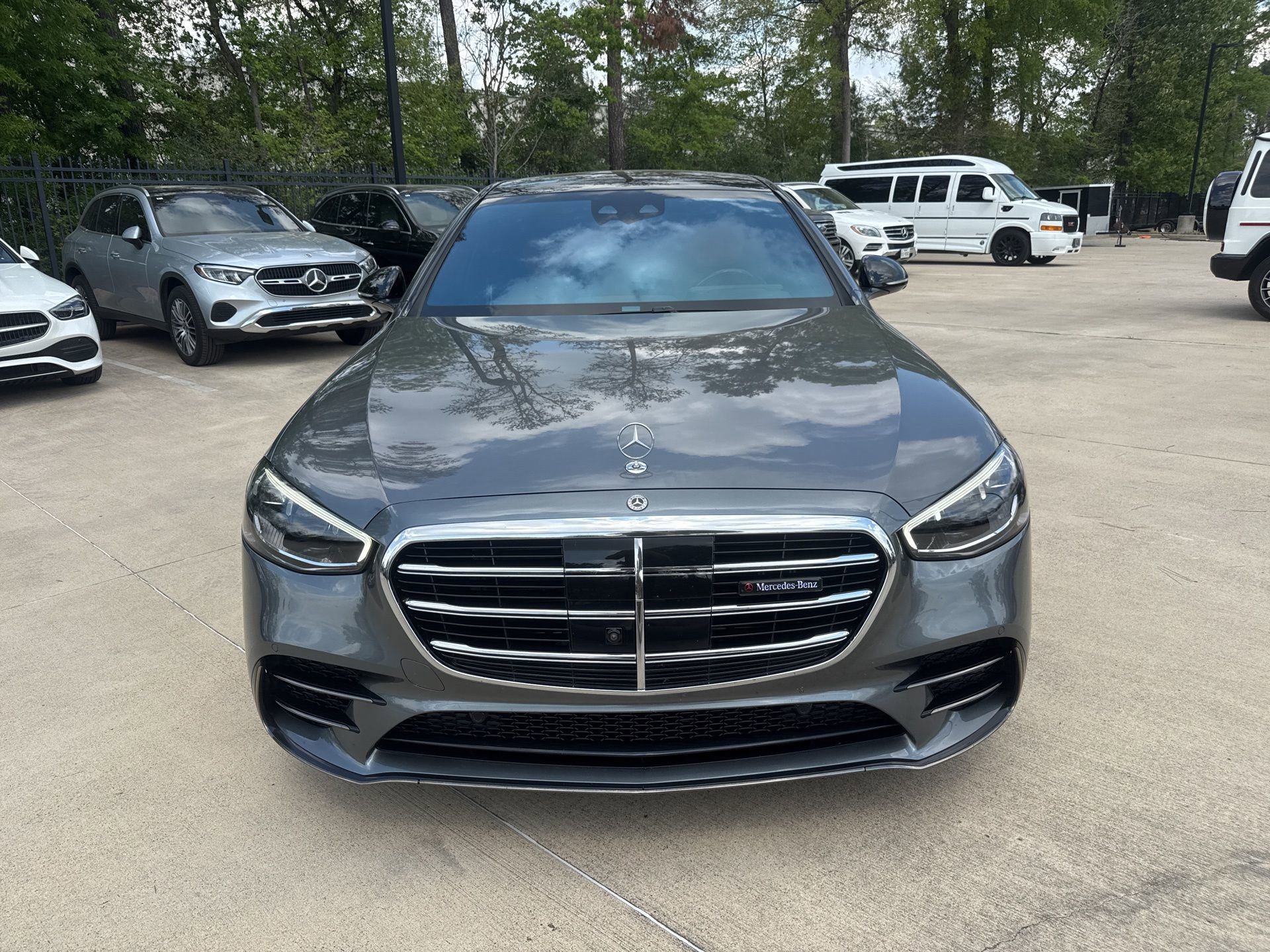 Certified 2023 Mercedes-Benz S 580 4MATIC Sedan w/ AMG Line image 2
