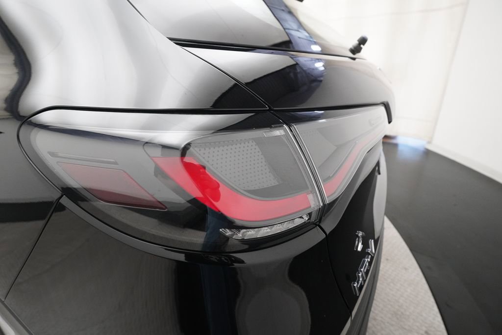 Certified 2024 Honda HR-V LX image 31