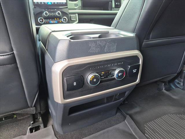 Used 2024 Ford Expedition XLT RWD image 18
