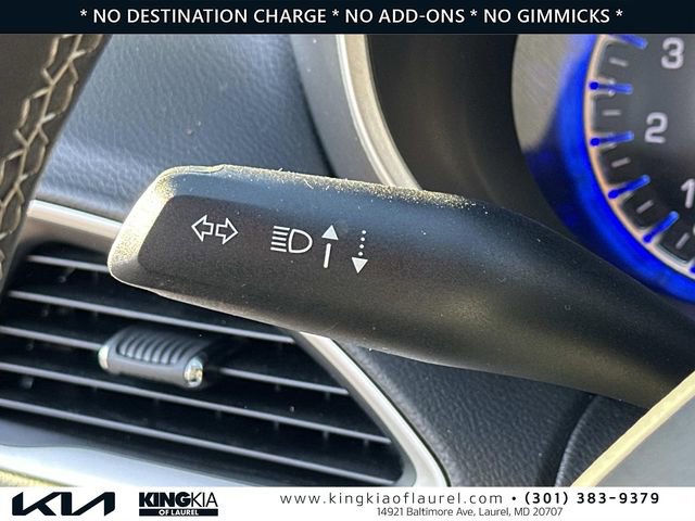 Used 2022 Chrysler Pacifica Touring-L image 11