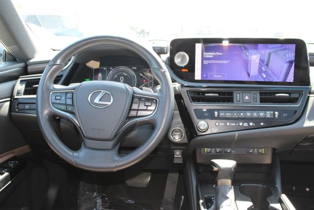 Certified 2025 Lexus ES 300h w/ Premium Package FWD image 14