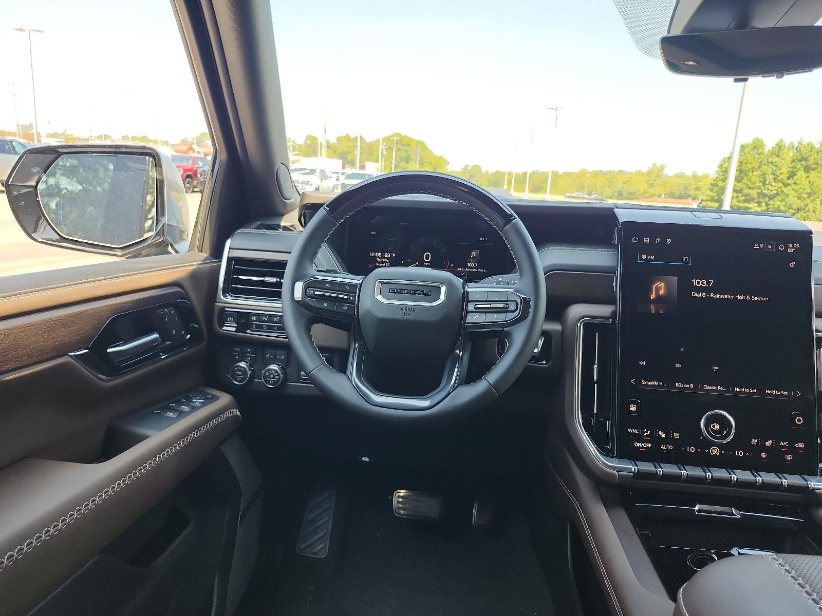 New 2026 GMC Yukon XL Denali Ultimate AWD/4WD image 14