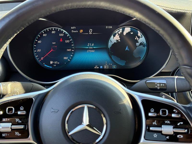 Used 2023 Mercedes-Benz GLC 300 4MATIC Coupe image 12
