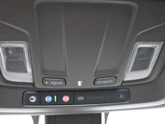 Used 2021 Chevrolet Silverado 1500 LT w/ Safety Package II AWD/4WD image 35