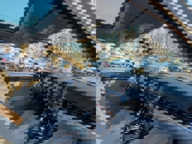 Used 2011 BMW 535i Sedan image 12