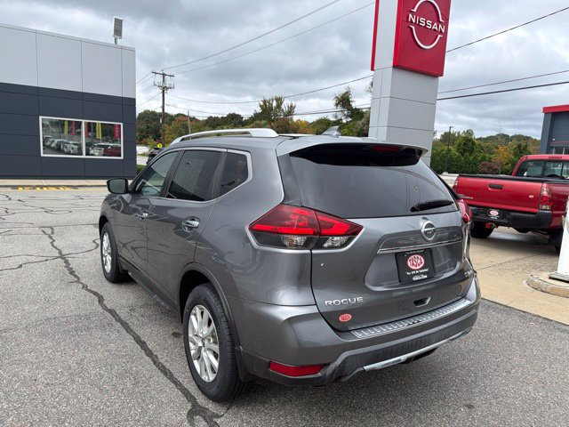 Used 2018 Nissan Rogue SV AWD/4WD image 7