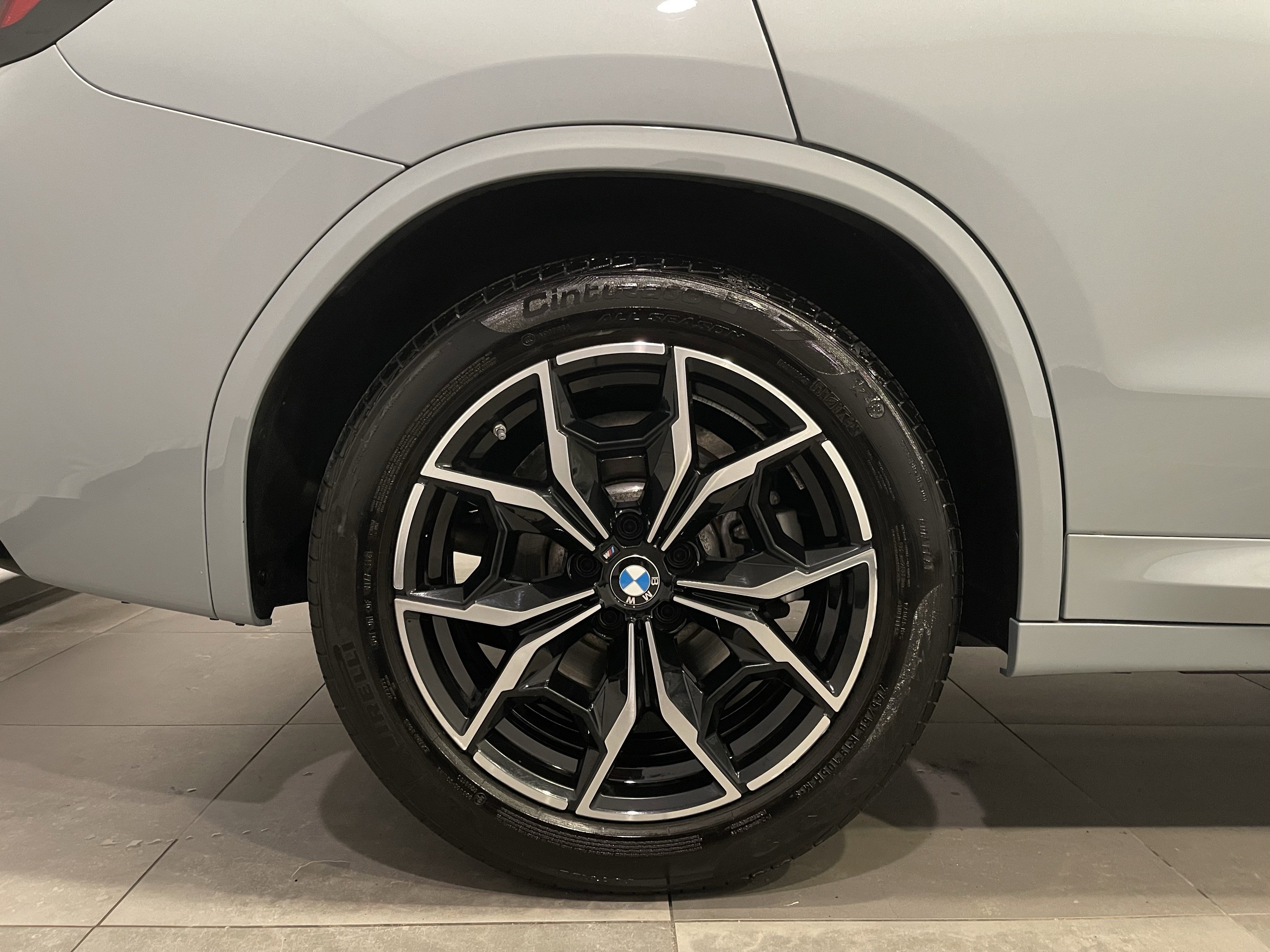 Certified 2023 BMW X3 xDrive30i w/ M Sport Package image 9