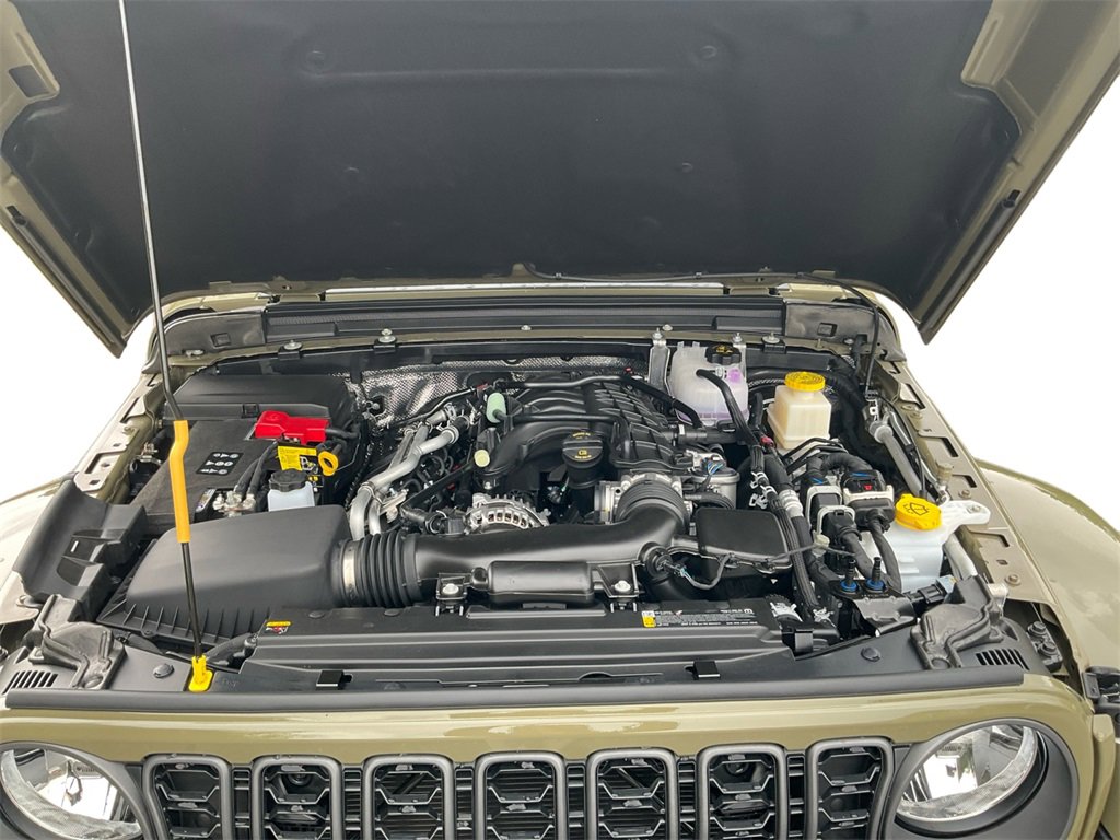 New 2025 Jeep Gladiator Sport image 14