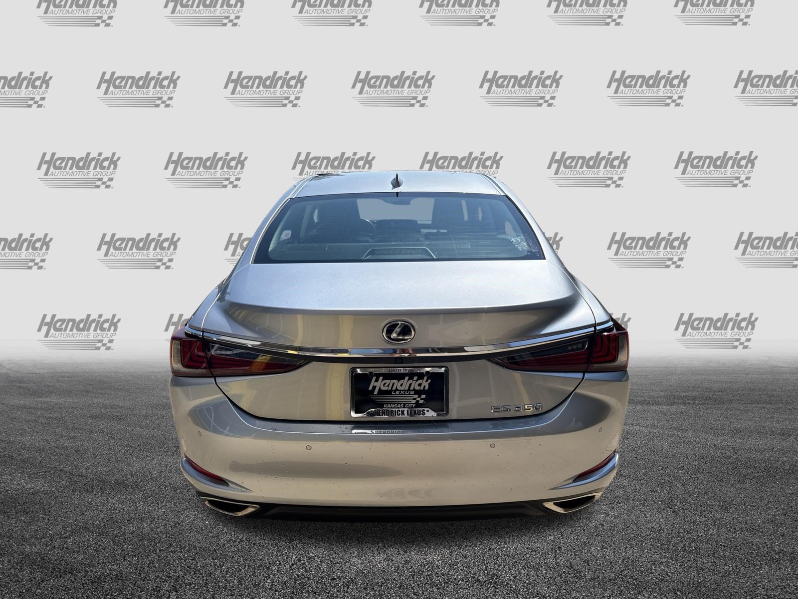 Certified 2025 Lexus ES 350 w/ Premium Package FWD image 9