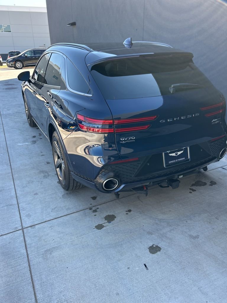 Used 2023 Genesis GV70 3.5T Sport w/ Sport Prestige Package image 5