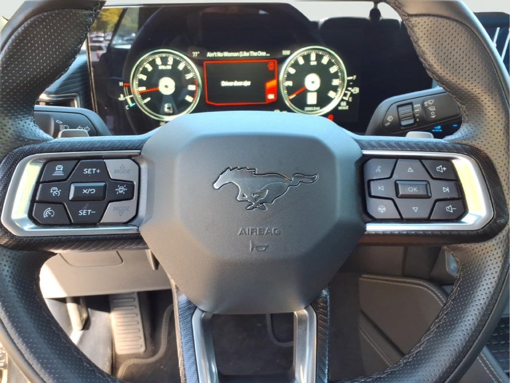 Used 2024 Ford Mustang GT Premium RWD image 11