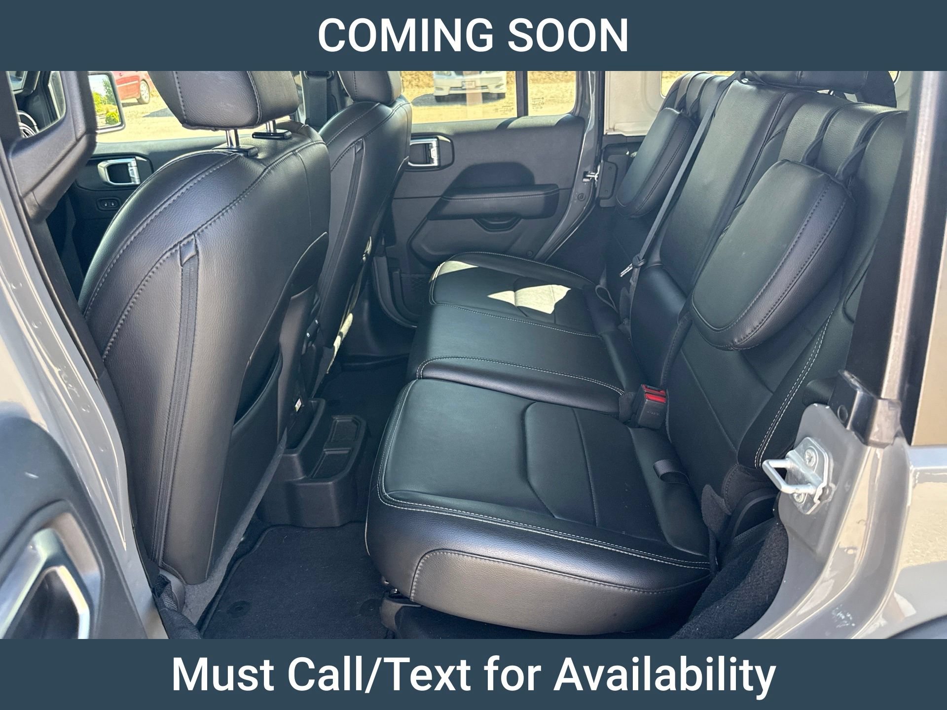 Used 2021 Jeep Wrangler Unlimited Sahara w/ Cold Weather Group AWD/4WD image 9