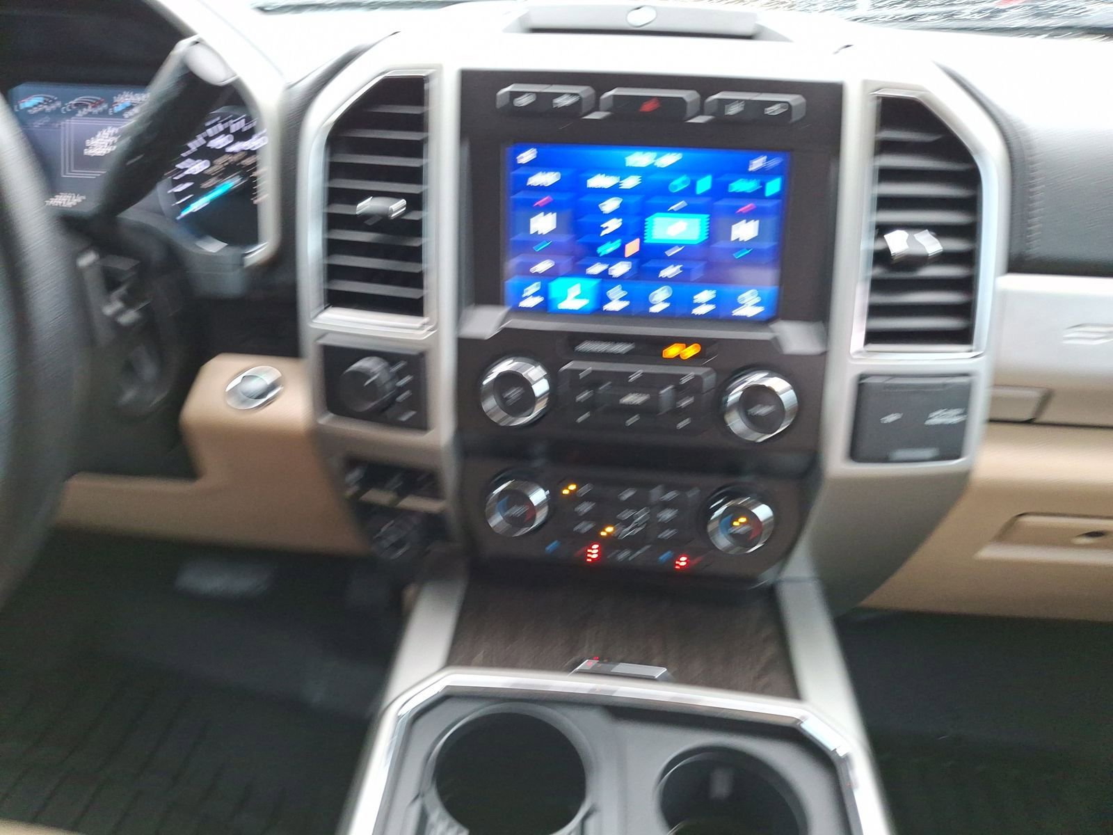 Used 2021 Ford F450 Lariat w/ Lariat Ultimate Package image 23