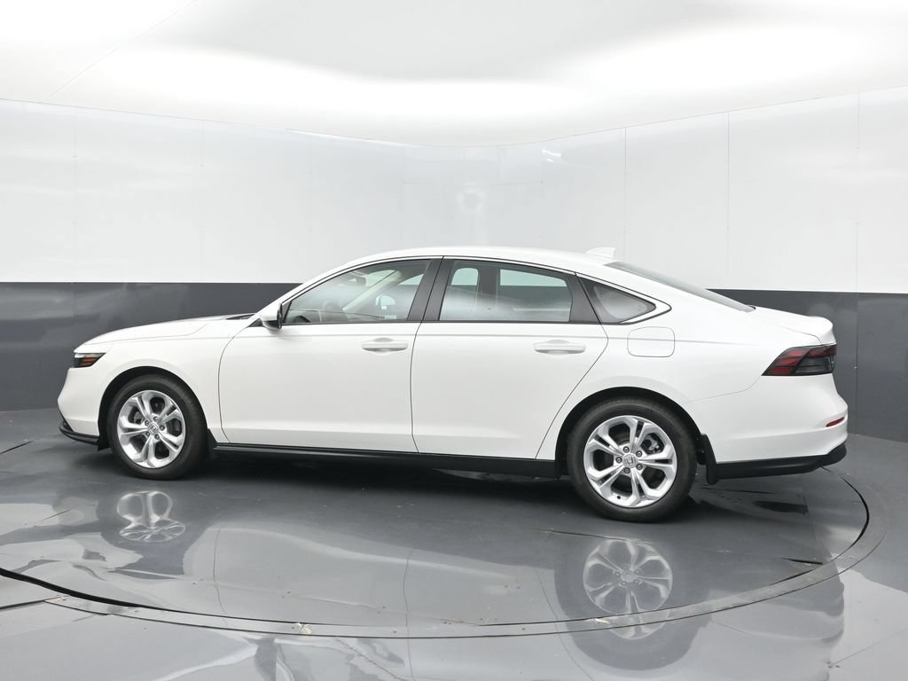 New 2025 Honda Accord LX image 4
