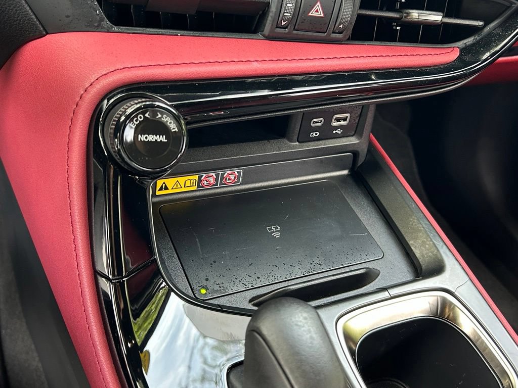 Used 2025 Lexus NX 250 FWD w/ Accessory Package (K3) image 24
