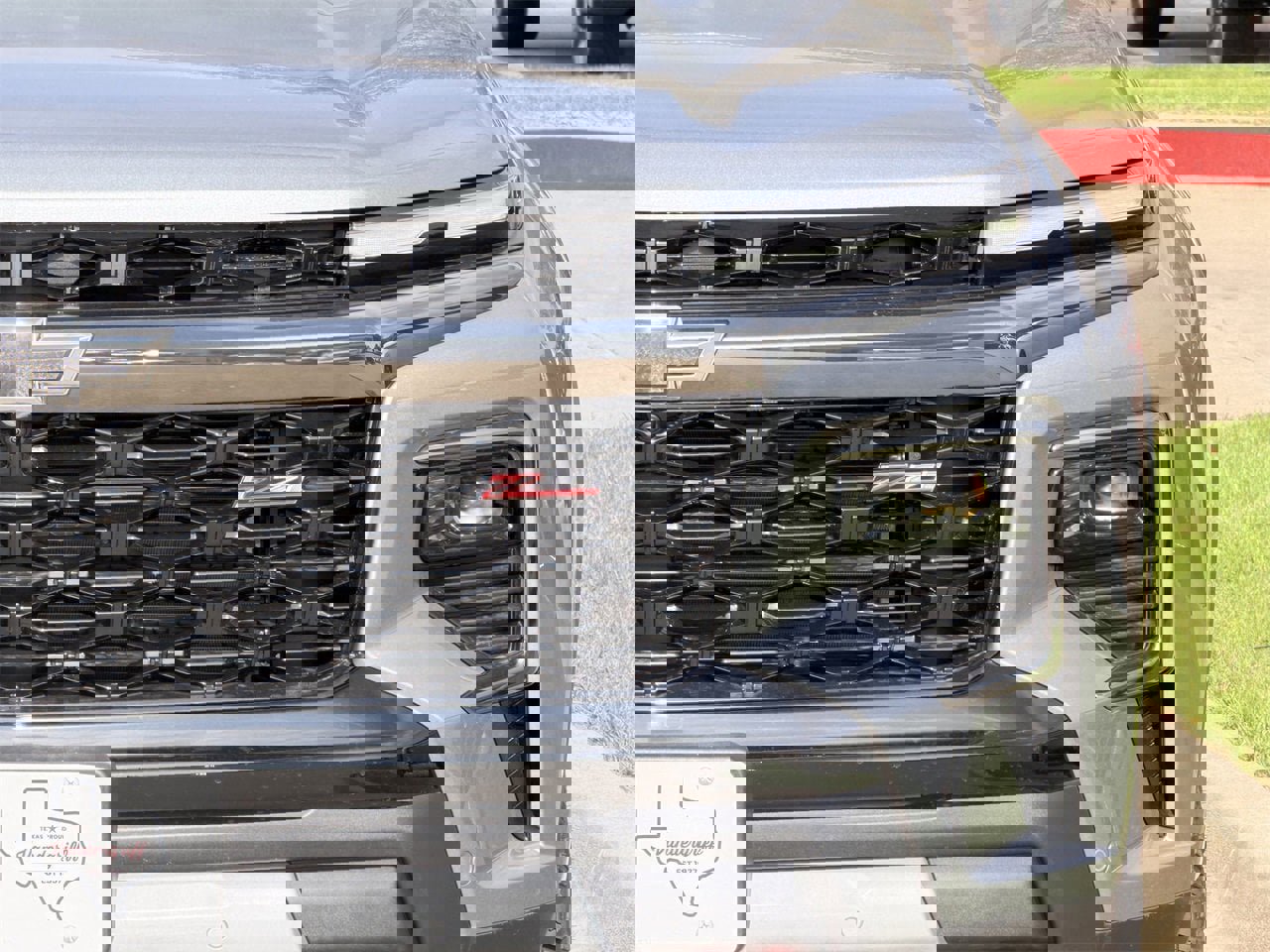 New 2026 Chevrolet Traverse Z71 w/ Enhanced Driving Package image 8