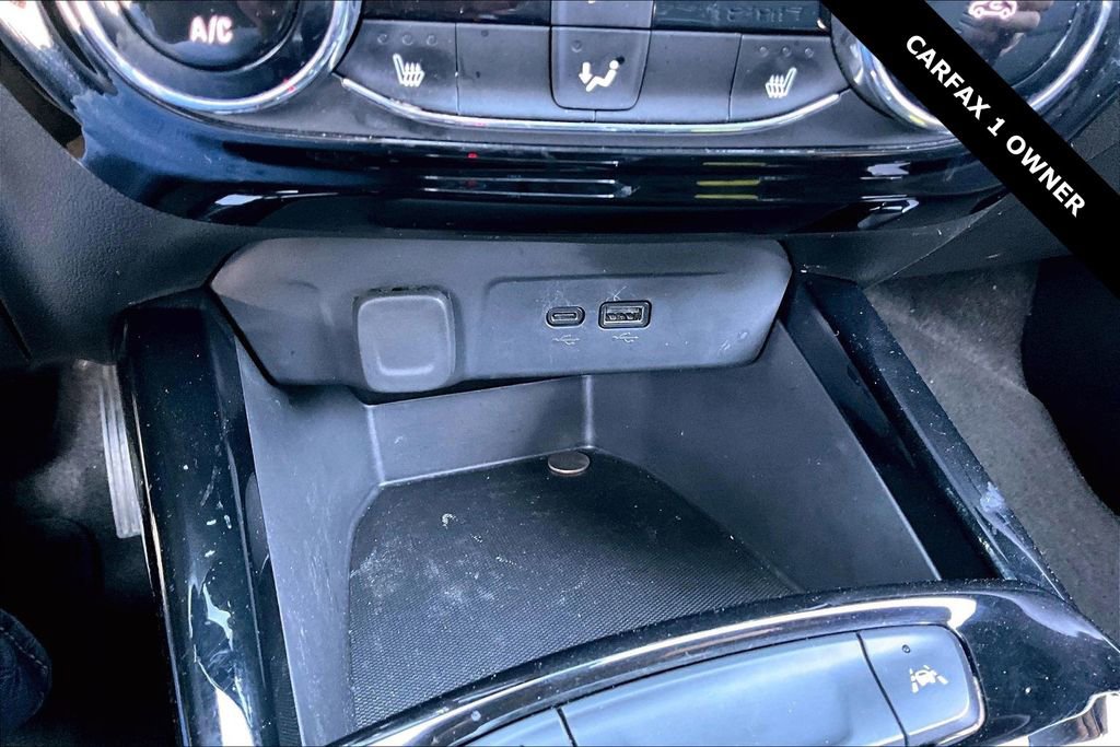 Used 2025 Chevrolet Trax RS w/ Driver Confidence Package image 15