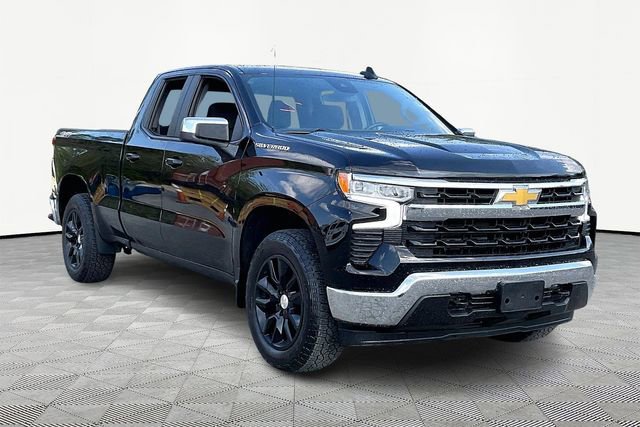 Used 2023 Chevrolet Silverado 1500 LT AWD/4WD image 1