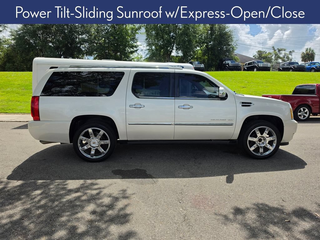 Used 2011 Cadillac Escalade ESV Premium RWD image 6
