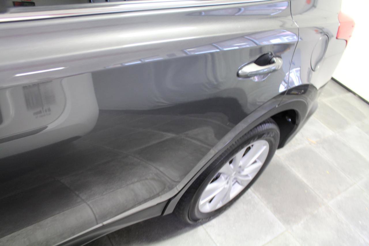 Used 2015 Toyota RAV4 Limited w/ Technology Package image 34