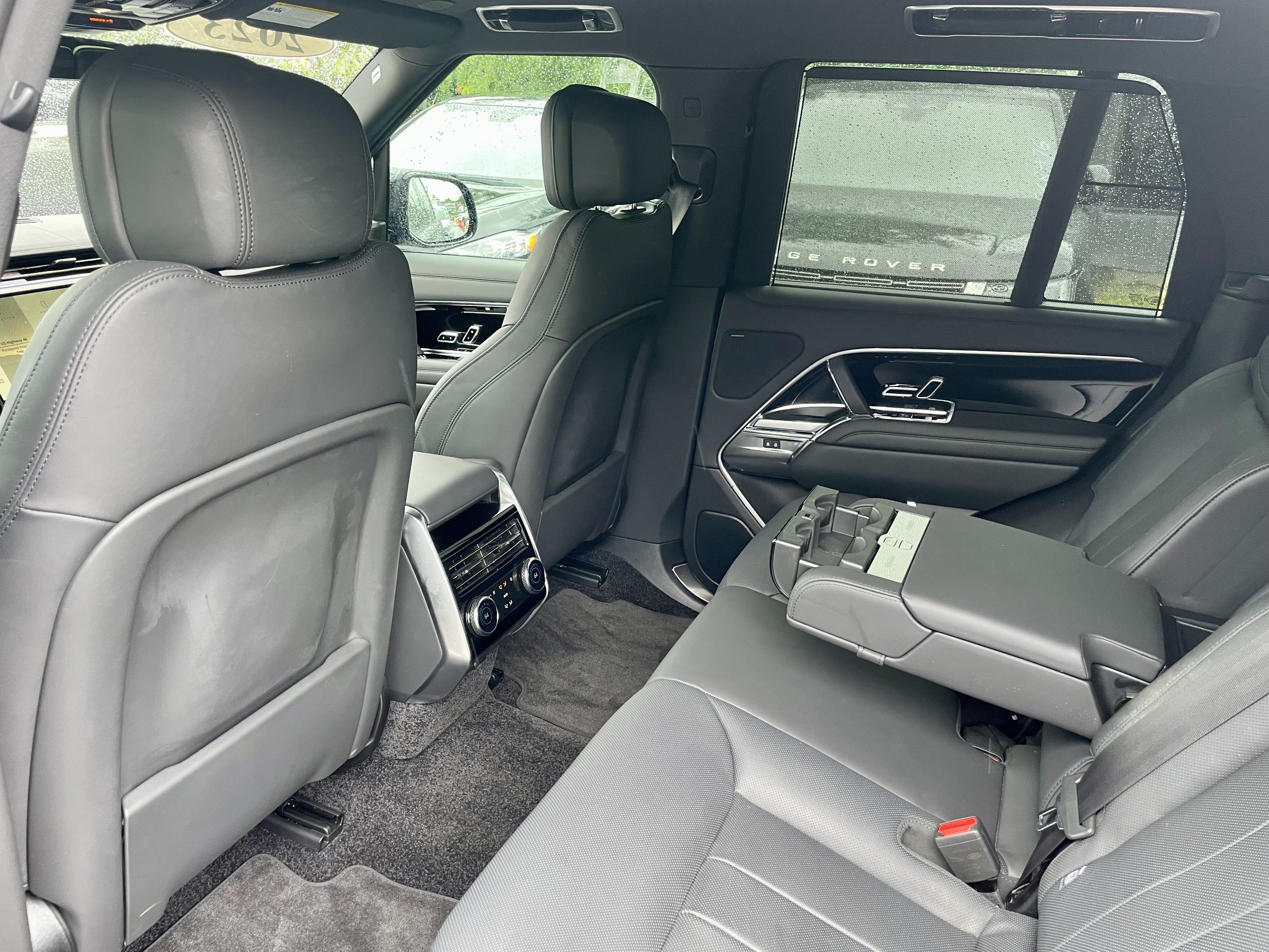 Used 2023 Land Rover Range Rover SE AWD/4WD image 30