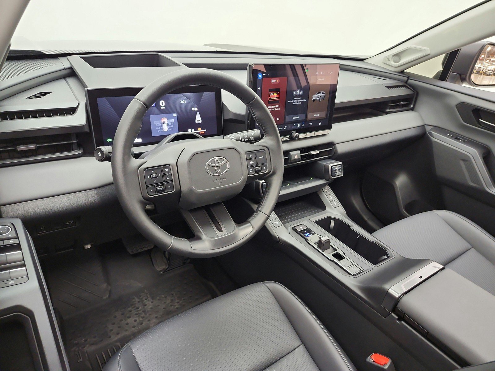 Used 2026 Toyota RAV4 Limited AWD/4WD image 14