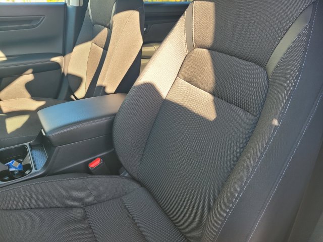 Used 2025 Honda CR-V EX image 13